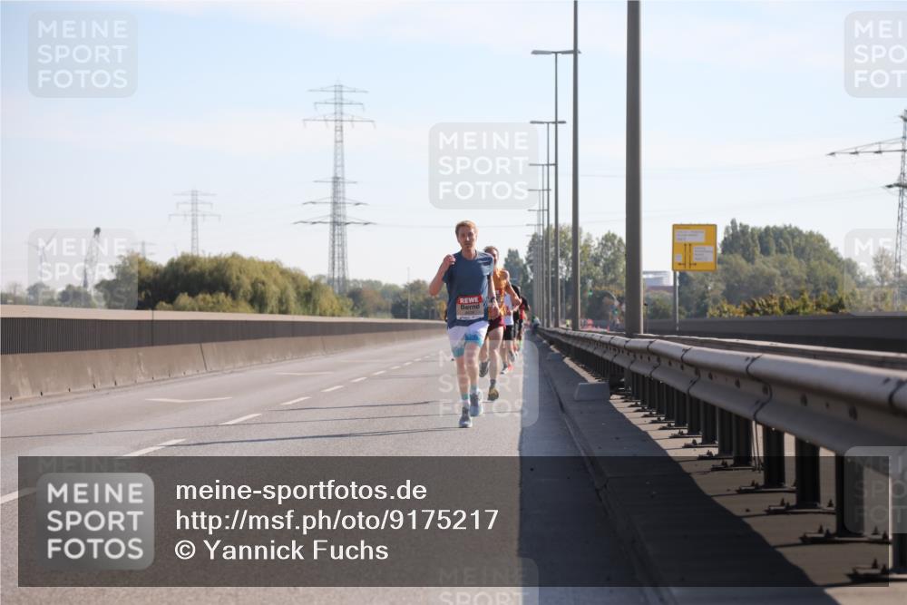 03.10.2025 - Köhlbrandbrückenlauf Yannick Fuchs http://msf.ph/oto/9175217 03.10.2025 11:11:24 Position 3  meine-sportfotos.de
