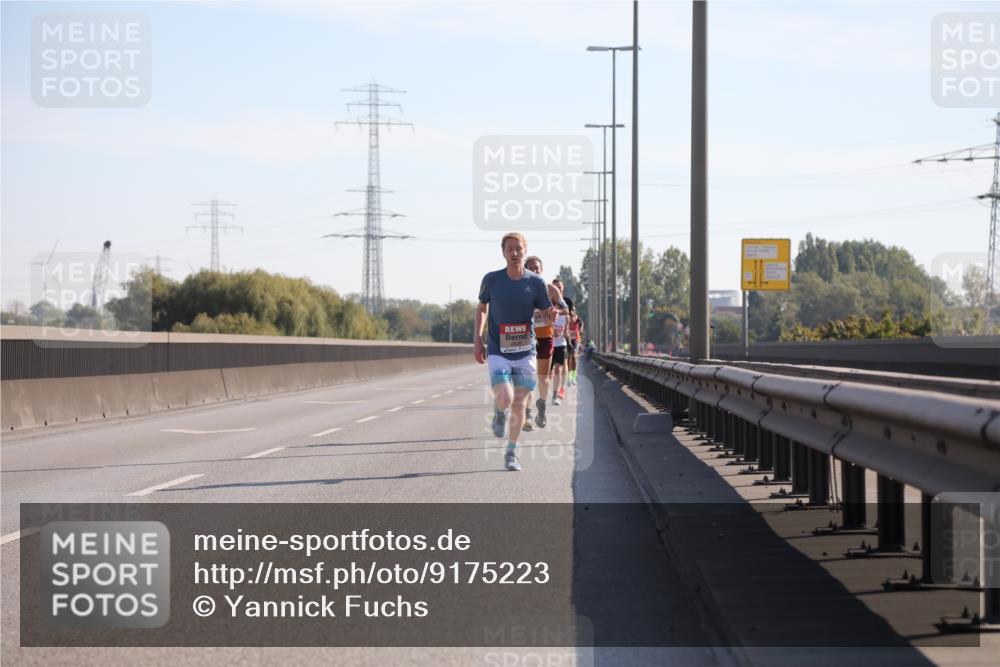 03.10.2025 - Köhlbrandbrückenlauf Yannick Fuchs http://msf.ph/oto/9175223 03.10.2025 11:11:24 Position 3  meine-sportfotos.de