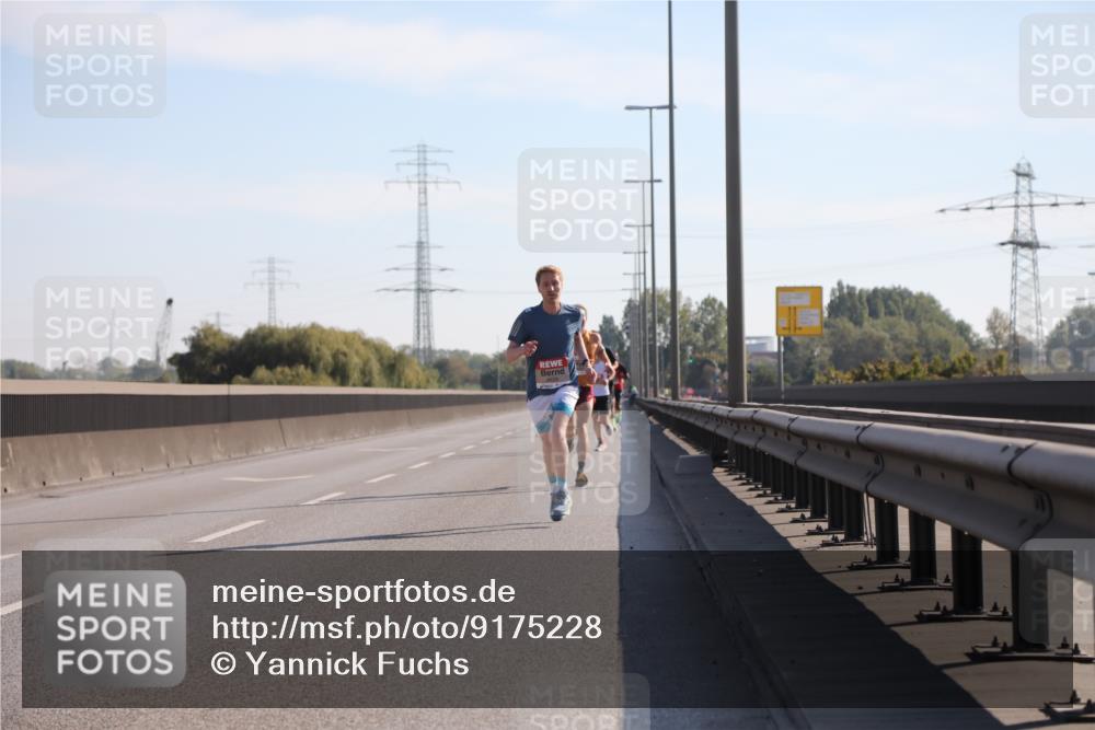 03.10.2025 - Köhlbrandbrückenlauf Yannick Fuchs http://msf.ph/oto/9175228 03.10.2025 11:11:24 Position 3  meine-sportfotos.de
