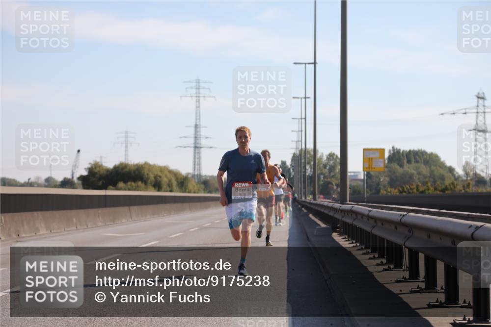 03.10.2025 - Köhlbrandbrückenlauf Yannick Fuchs http://msf.ph/oto/9175238 03.10.2025 11:11:25 Position 3  meine-sportfotos.de