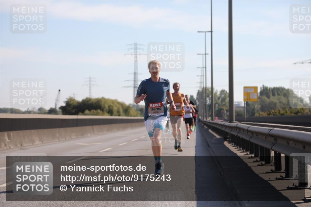 03.10.2025 - Köhlbrandbrückenlauf Yannick Fuchs http://msf.ph/oto/9175243 03.10.2025 11:11:26 Position 3 6638 meine-sportfotos.de