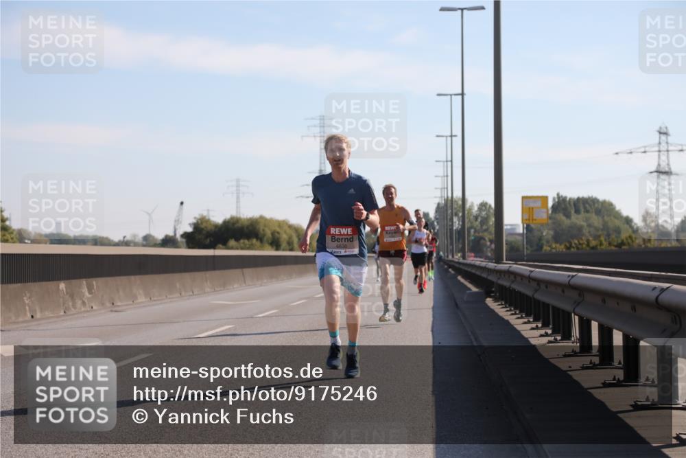 03.10.2025 - Köhlbrandbrückenlauf Yannick Fuchs http://msf.ph/oto/9175246 03.10.2025 11:11:26 Position 3 6638, 20 meine-sportfotos.de