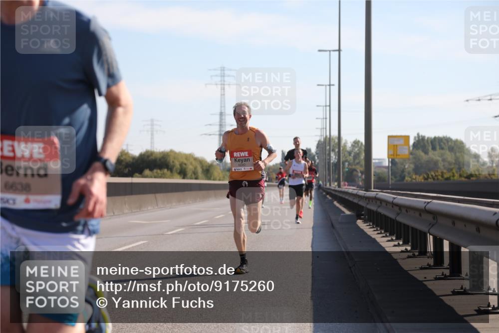 03.10.2025 - Köhlbrandbrückenlauf Yannick Fuchs http://msf.ph/oto/9175260 03.10.2025 11:11:28 Position 3 6638, 6240 meine-sportfotos.de