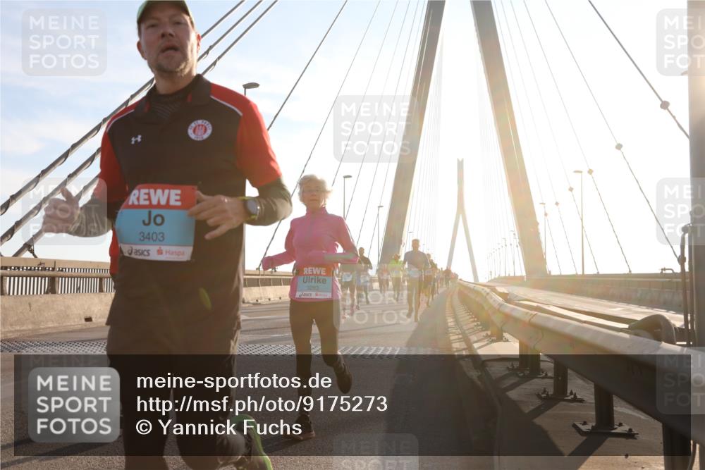 03.10.2025 - Köhlbrandbrückenlauf Yannick Fuchs http://msf.ph/oto/9175273 03.10.2025 08:24:06 Position 1 3403, 3263 meine-sportfotos.de