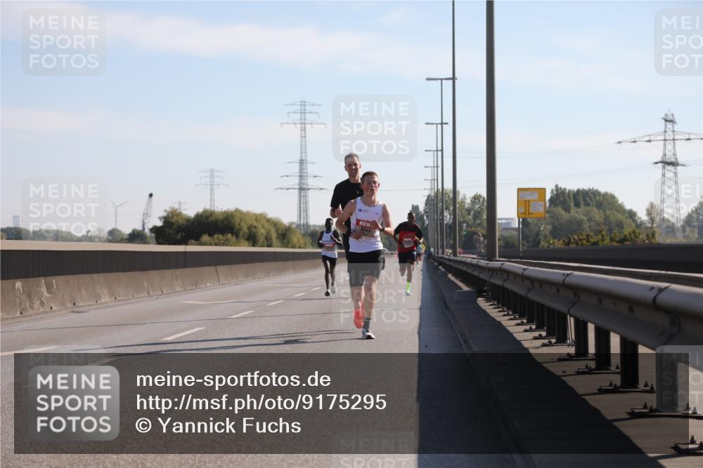 03.10.2025 - Köhlbrandbrückenlauf Yannick Fuchs http://msf.ph/oto/9175295 03.10.2025 11:11:31 Position 3  meine-sportfotos.de