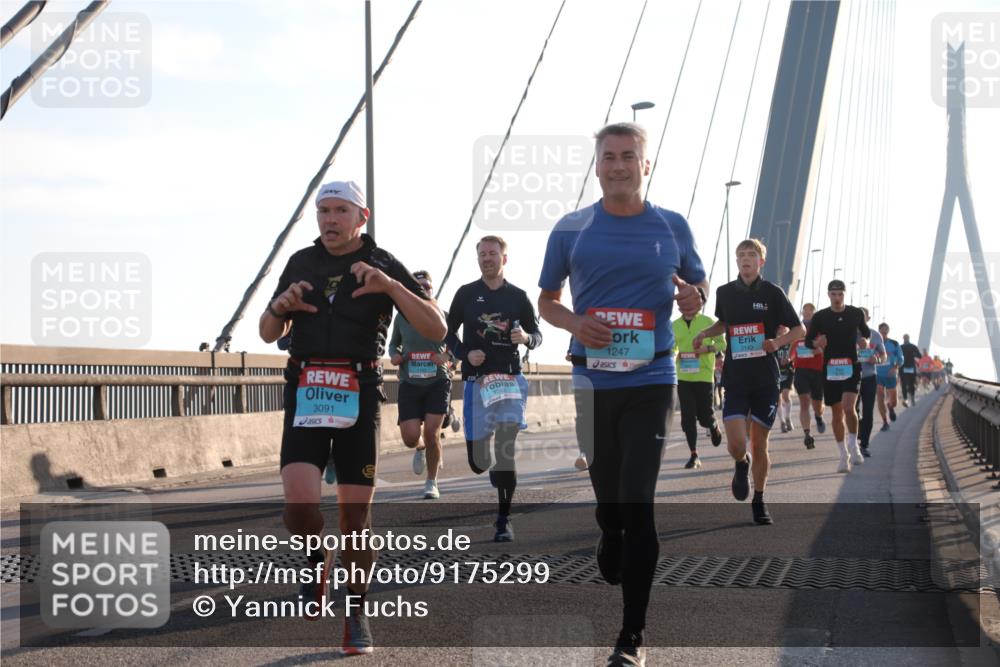 03.10.2025 - Köhlbrandbrückenlauf Yannick Fuchs http://msf.ph/oto/9175299 03.10.2025 08:24:09 Position 1 3091, 3, 1247 meine-sportfotos.de
