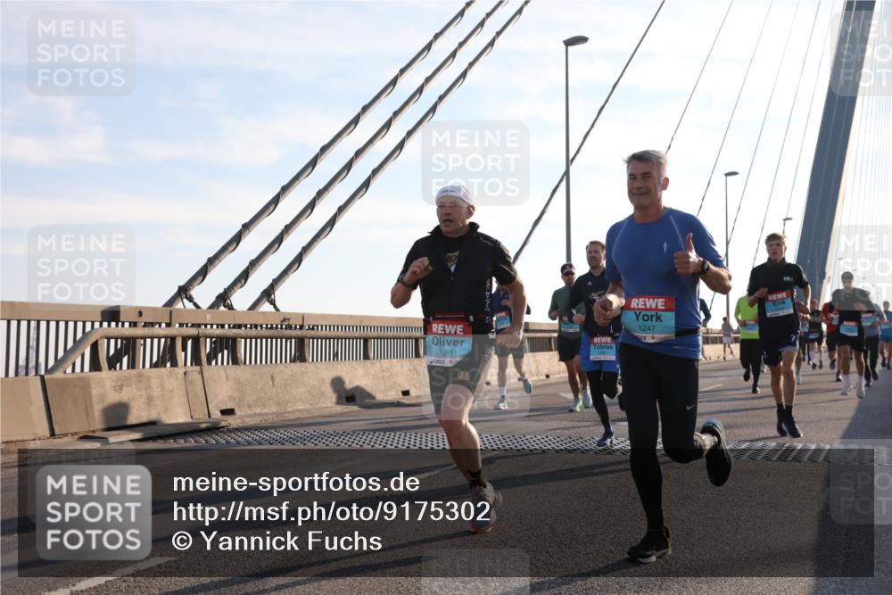 03.10.2025 - Köhlbrandbrückenlauf Yannick Fuchs http://msf.ph/oto/9175302 03.10.2025 08:24:09 Position 1 3091, 1247 meine-sportfotos.de