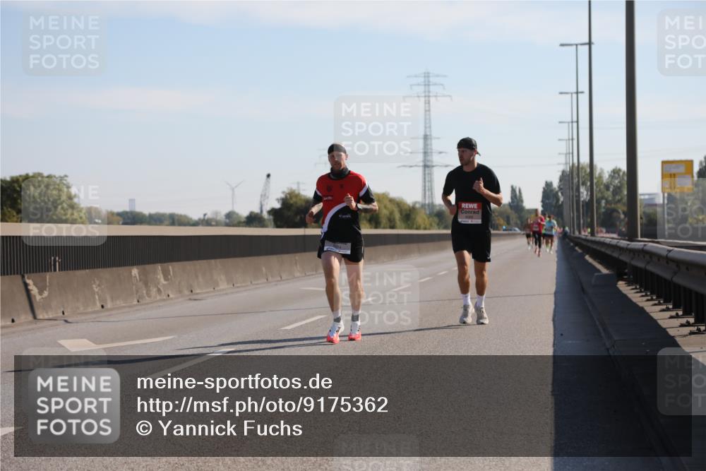 03.10.2025 - Köhlbrandbrückenlauf Yannick Fuchs http://msf.ph/oto/9175362 03.10.2025 11:11:38 Position 3  meine-sportfotos.de