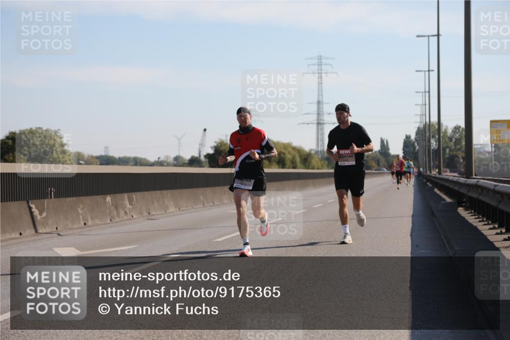 03.10.2025 - Köhlbrandbrückenlauf Yannick Fuchs http://msf.ph/oto/9175365 03.10.2025 11:11:38 Position 3  meine-sportfotos.de
