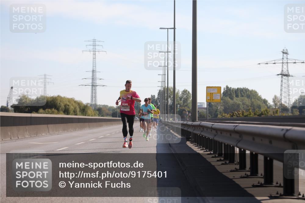 03.10.2025 - Köhlbrandbrückenlauf Yannick Fuchs http://msf.ph/oto/9175401 03.10.2025 11:11:48 Position 3  meine-sportfotos.de
