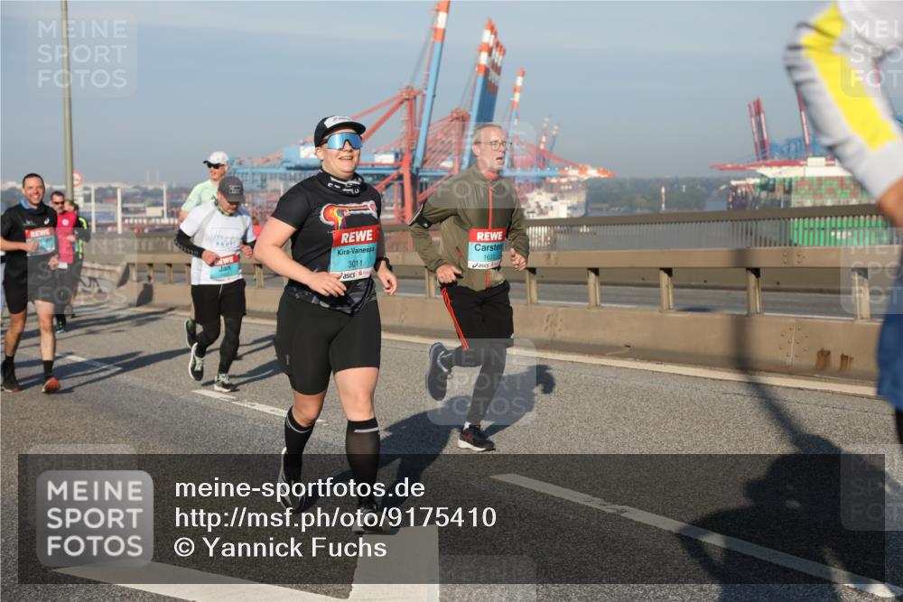 03.10.2025 - Köhlbrandbrückenlauf Yannick Fuchs http://msf.ph/oto/9175410 03.10.2025 08:45:09 Position 2 3011, 1631 meine-sportfotos.de