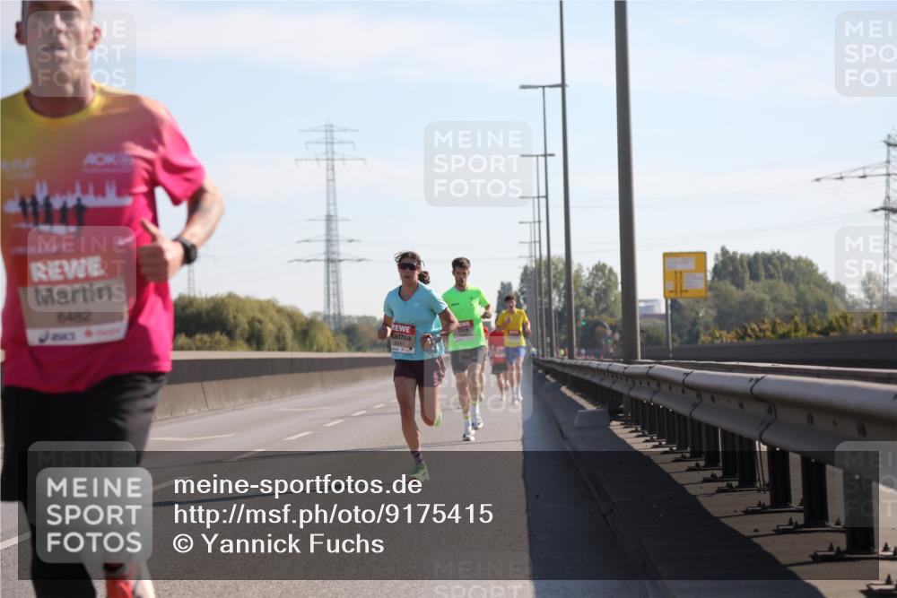 03.10.2025 - Köhlbrandbrückenlauf Yannick Fuchs http://msf.ph/oto/9175415 03.10.2025 11:11:52 Position 3 6482, 6241 meine-sportfotos.de