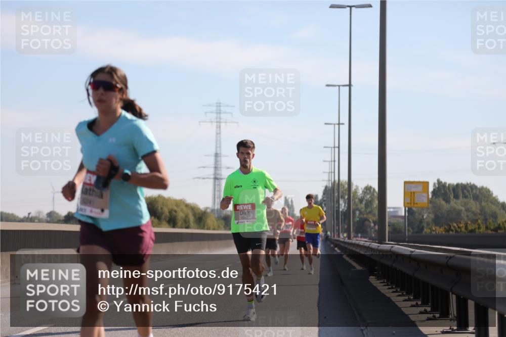 03.10.2025 - Köhlbrandbrückenlauf Yannick Fuchs http://msf.ph/oto/9175421 03.10.2025 11:11:55 Position 3 6248 meine-sportfotos.de