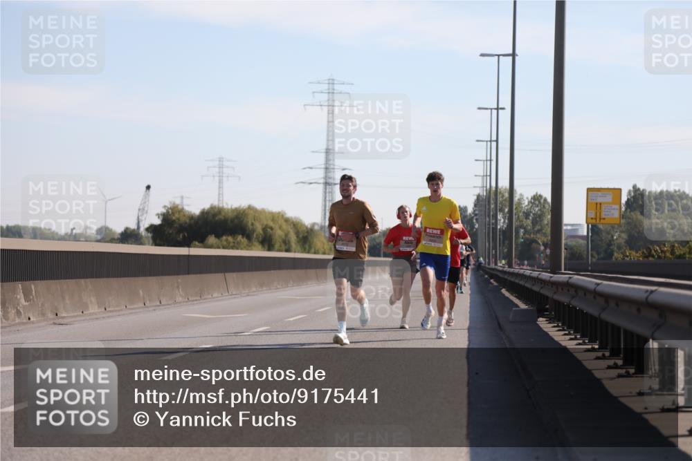 03.10.2025 - Köhlbrandbrückenlauf Yannick Fuchs http://msf.ph/oto/9175441 03.10.2025 11:11:58 Position 3  meine-sportfotos.de