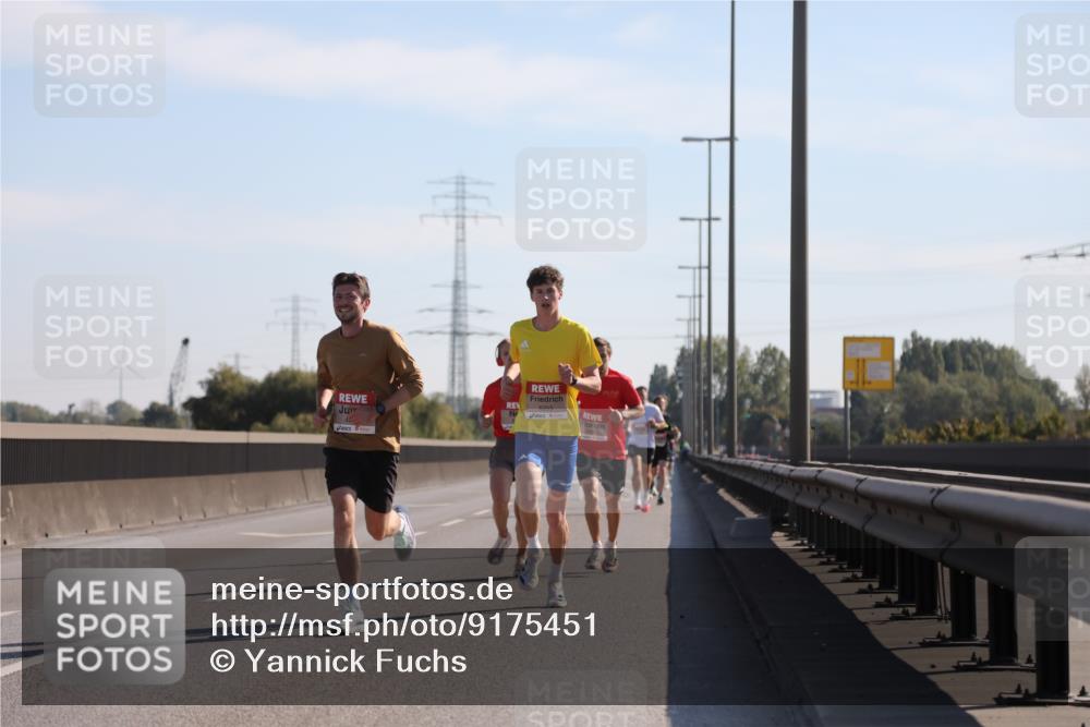 03.10.2025 - Köhlbrandbrückenlauf Yannick Fuchs http://msf.ph/oto/9175451 03.10.2025 11:11:59 Position 3 6253 meine-sportfotos.de
