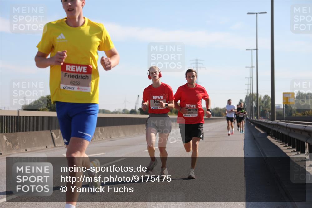 03.10.2025 - Köhlbrandbrückenlauf Yannick Fuchs http://msf.ph/oto/9175475 03.10.2025 11:12:02 Position 3 6253, 568, 5687 meine-sportfotos.de