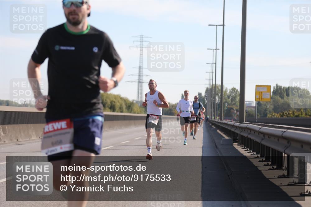 03.10.2025 - Köhlbrandbrückenlauf Yannick Fuchs http://msf.ph/oto/9175533 03.10.2025 11:12:14 Position 3 6458 meine-sportfotos.de