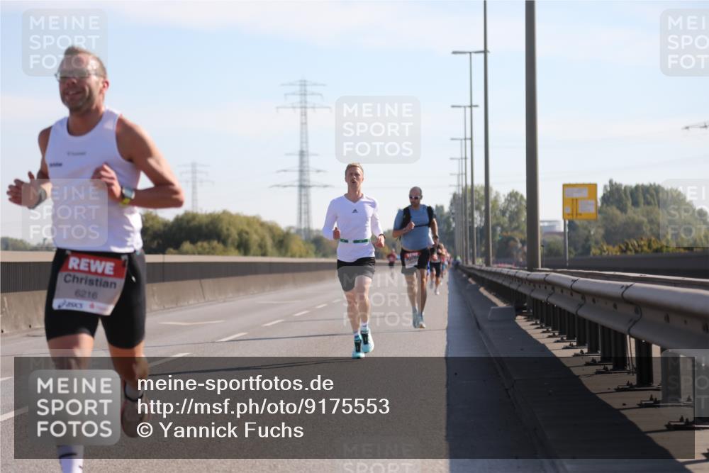 03.10.2025 - Köhlbrandbrückenlauf Yannick Fuchs http://msf.ph/oto/9175553 03.10.2025 11:12:17 Position 3 6216 meine-sportfotos.de