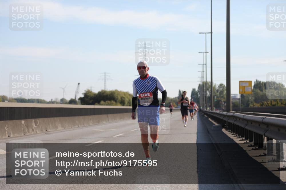 03.10.2025 - Köhlbrandbrückenlauf Yannick Fuchs http://msf.ph/oto/9175595 03.10.2025 11:12:22 Position 3 6552 meine-sportfotos.de