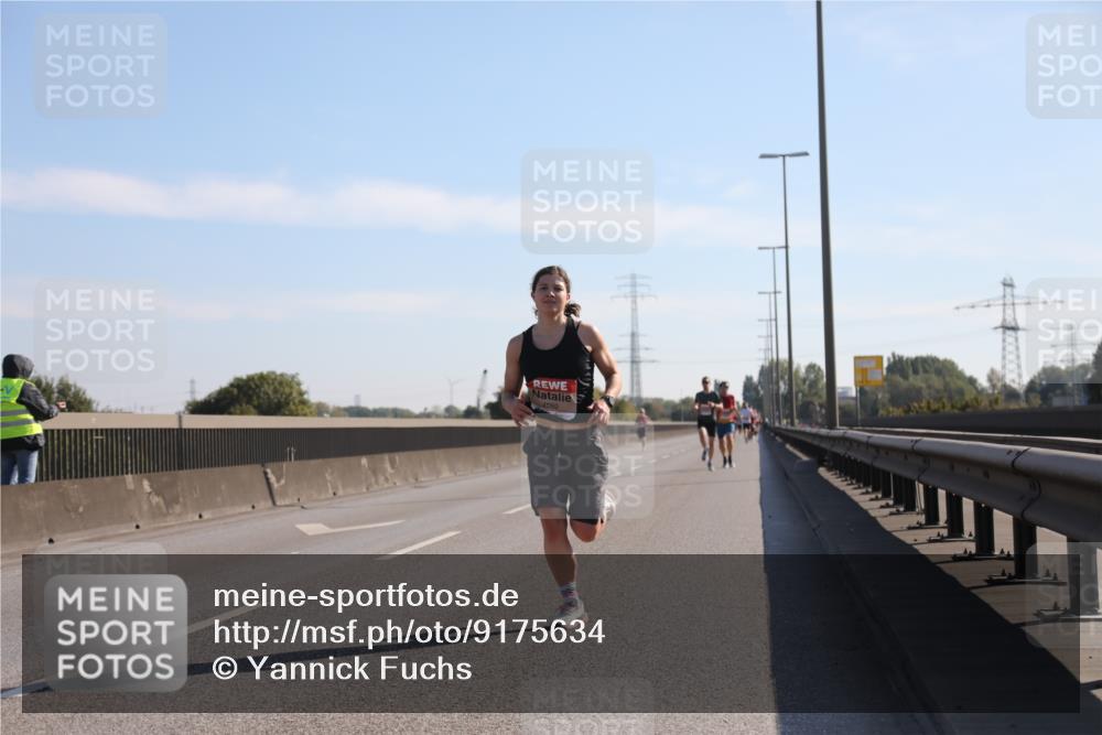 03.10.2025 - Köhlbrandbrückenlauf Yannick Fuchs http://msf.ph/oto/9175634 03.10.2025 11:12:29 Position 3 4092 meine-sportfotos.de
