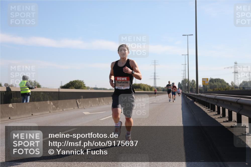 03.10.2025 - Köhlbrandbrückenlauf Yannick Fuchs http://msf.ph/oto/9175637 03.10.2025 11:12:29 Position 3 4092 meine-sportfotos.de