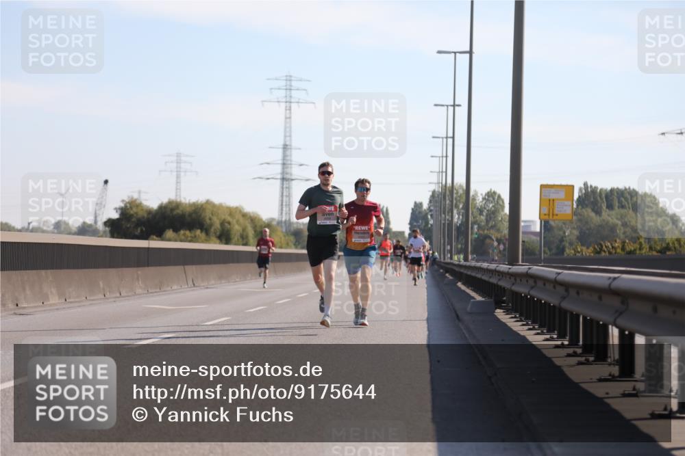 03.10.2025 - Köhlbrandbrückenlauf Yannick Fuchs http://msf.ph/oto/9175644 03.10.2025 11:12:31 Position 3  meine-sportfotos.de