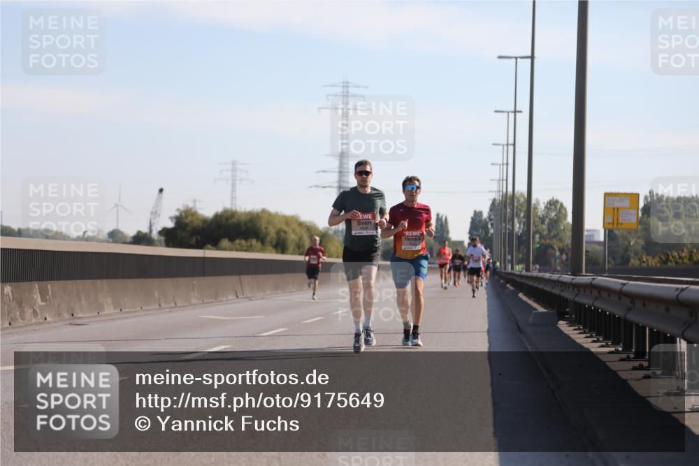 03.10.2025 - Köhlbrandbrückenlauf Yannick Fuchs http://msf.ph/oto/9175649 03.10.2025 11:12:32 Position 3  meine-sportfotos.de