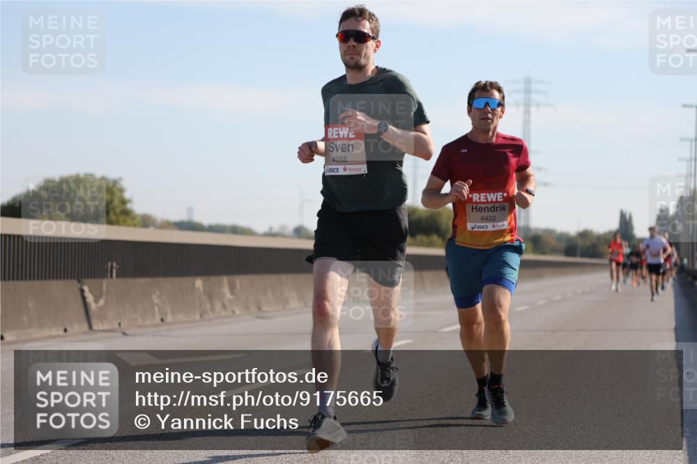 03.10.2025 - Köhlbrandbrückenlauf Yannick Fuchs http://msf.ph/oto/9175665 03.10.2025 11:12:35 Position 3 4058, 6422 meine-sportfotos.de