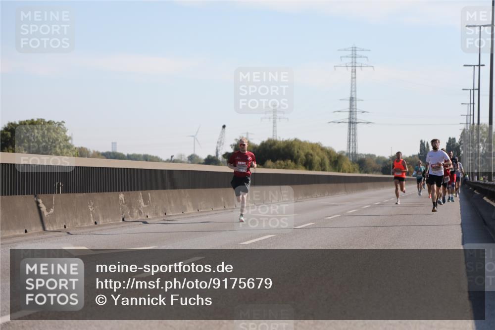 03.10.2025 - Köhlbrandbrückenlauf Yannick Fuchs http://msf.ph/oto/9175679 03.10.2025 11:12:38 Position 3  meine-sportfotos.de