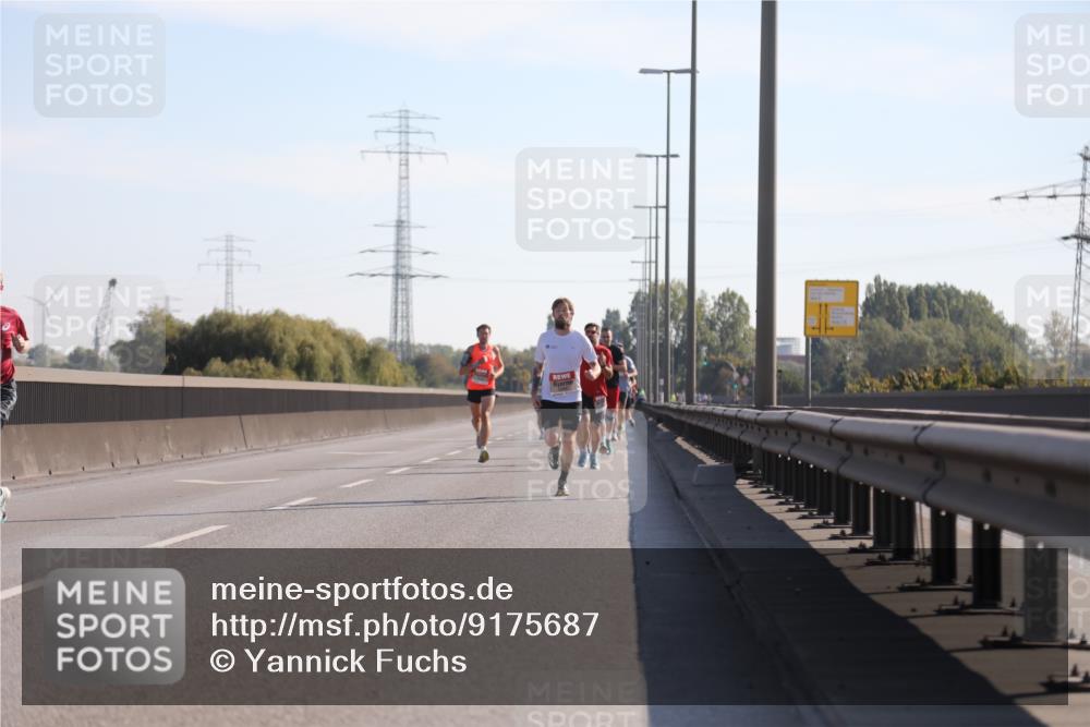 03.10.2025 - Köhlbrandbrückenlauf Yannick Fuchs http://msf.ph/oto/9175687 03.10.2025 11:12:40 Position 3  meine-sportfotos.de