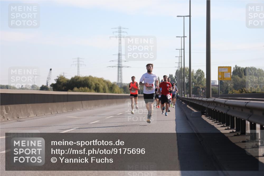 03.10.2025 - Köhlbrandbrückenlauf Yannick Fuchs http://msf.ph/oto/9175696 03.10.2025 11:12:41 Position 3  meine-sportfotos.de