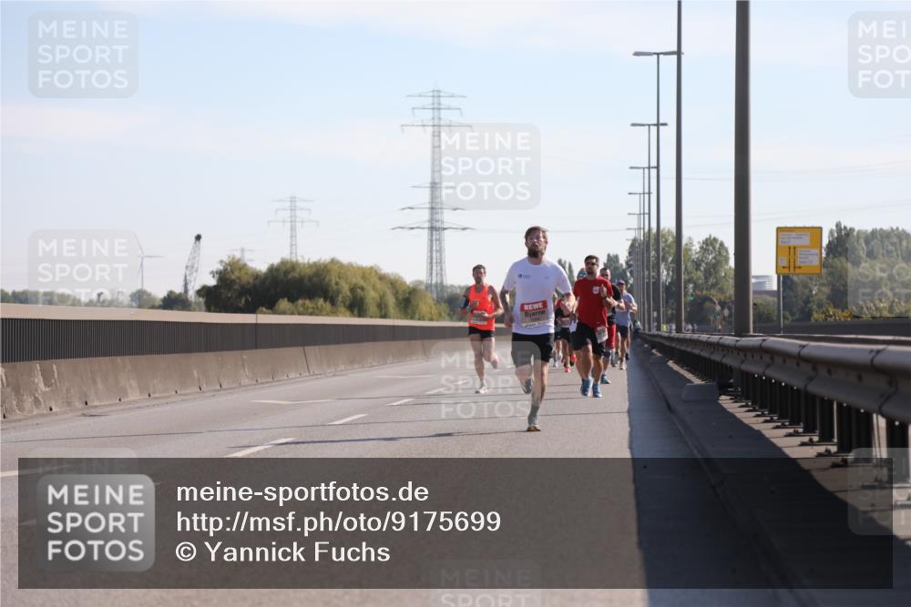 03.10.2025 - Köhlbrandbrückenlauf Yannick Fuchs http://msf.ph/oto/9175699 03.10.2025 11:12:41 Position 3  meine-sportfotos.de