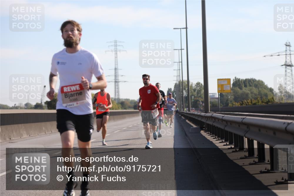 03.10.2025 - Köhlbrandbrückenlauf Yannick Fuchs http://msf.ph/oto/9175721 03.10.2025 11:12:45 Position 3 6086 meine-sportfotos.de