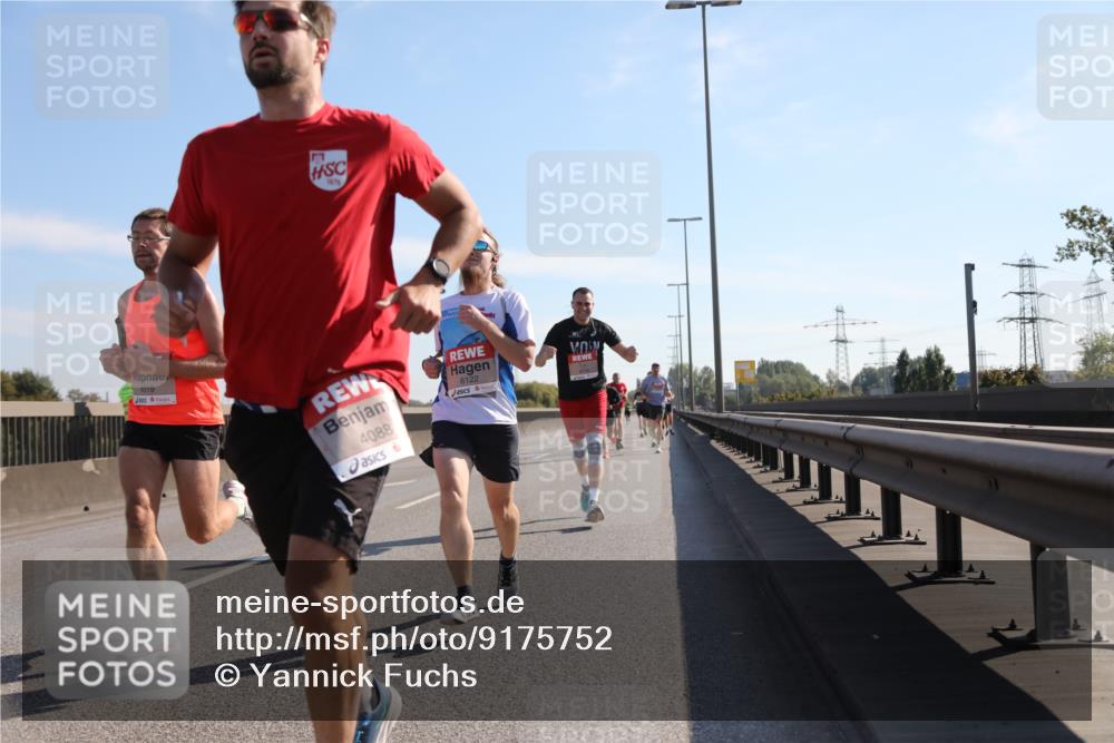 03.10.2025 - Köhlbrandbrückenlauf Yannick Fuchs http://msf.ph/oto/9175752 03.10.2025 11:12:49 Position 3 1879, 4019, 4088, 6122 meine-sportfotos.de