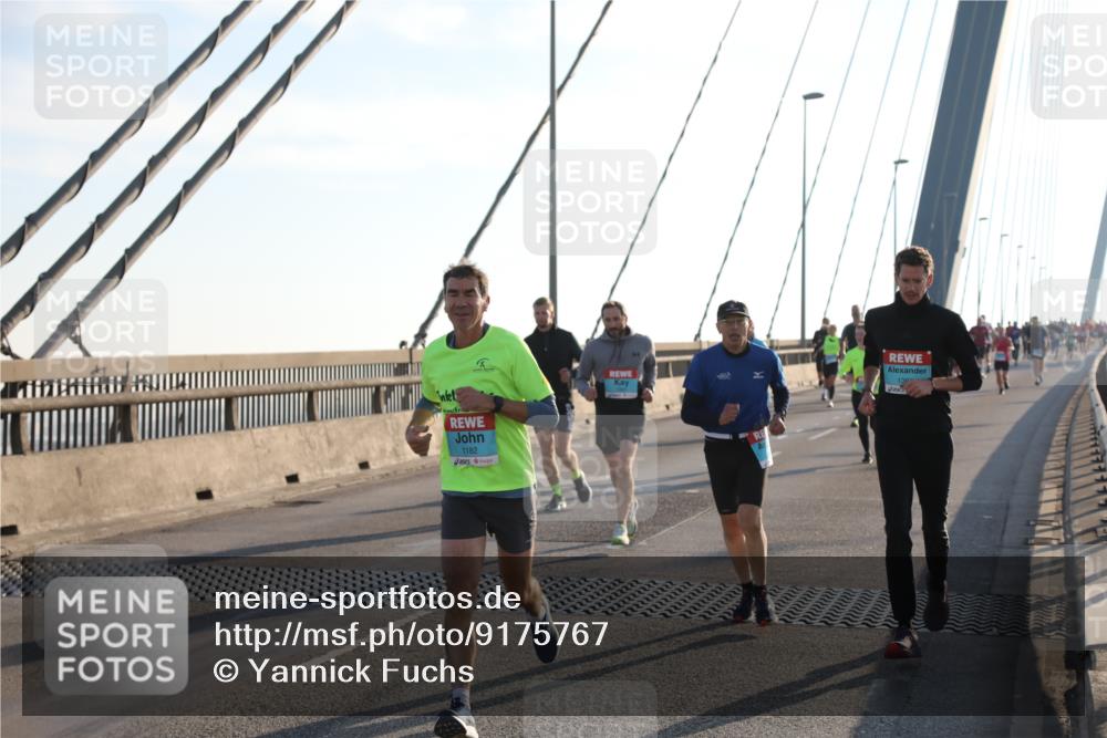 03.10.2025 - Köhlbrandbrückenlauf Yannick Fuchs http://msf.ph/oto/9175767 03.10.2025 08:24:53 Position 1 1182 meine-sportfotos.de