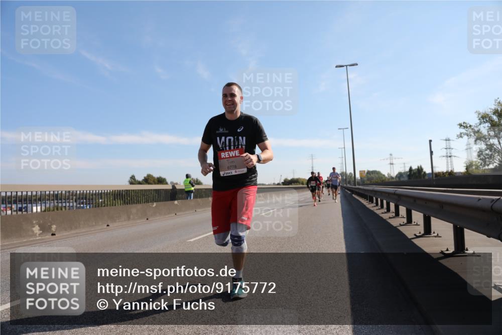 03.10.2025 - Köhlbrandbrückenlauf Yannick Fuchs http://msf.ph/oto/9175772 03.10.2025 11:12:51 Position 3 6778 meine-sportfotos.de