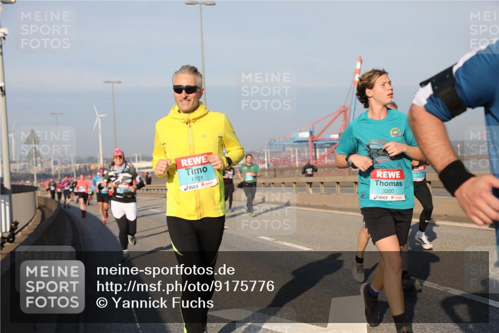 03.10.2025 - Köhlbrandbrückenlauf Yannick Fuchs http://msf.ph/oto/9175776 03.10.2025 08:45:40 Position 2 1701, 3200 meine-sportfotos.de