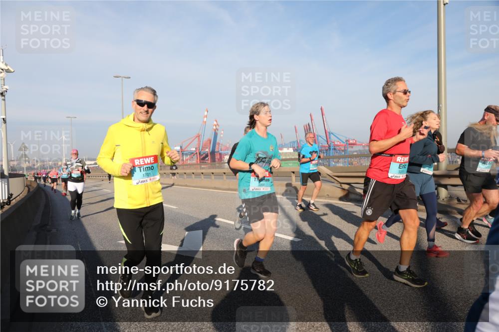 03.10.2025 - Köhlbrandbrückenlauf Yannick Fuchs http://msf.ph/oto/9175782 03.10.2025 08:45:40 Position 2 1701, 3200 meine-sportfotos.de