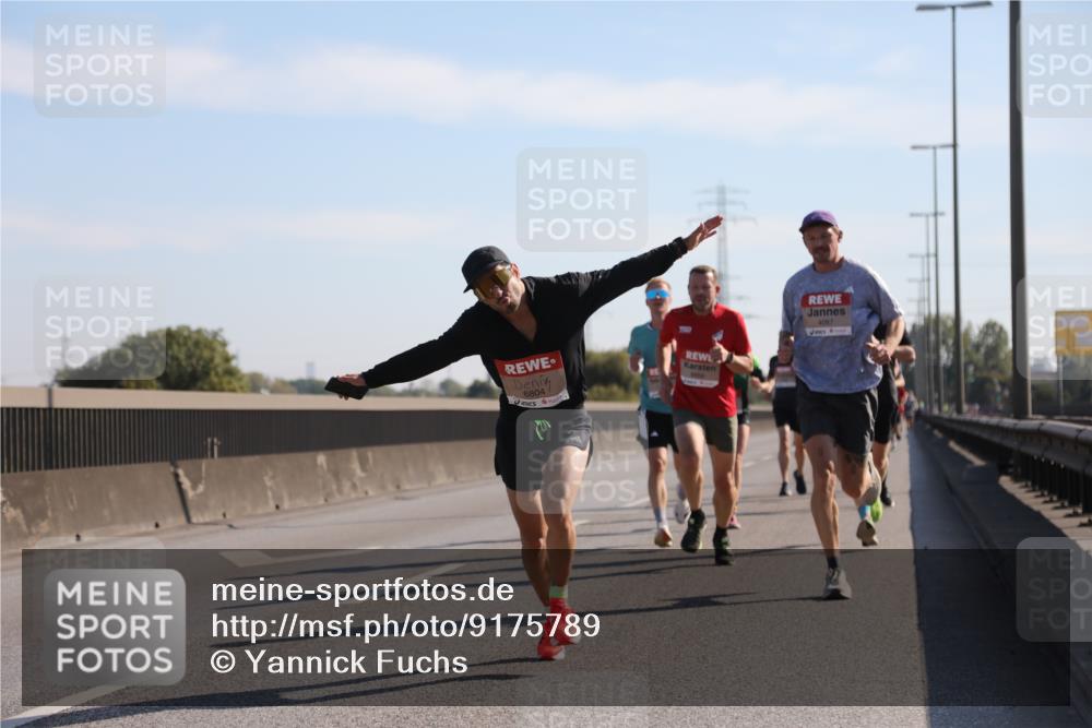 03.10.2025 - Köhlbrandbrückenlauf Yannick Fuchs http://msf.ph/oto/9175789 03.10.2025 11:12:52 Position 3 6804, 4087 meine-sportfotos.de