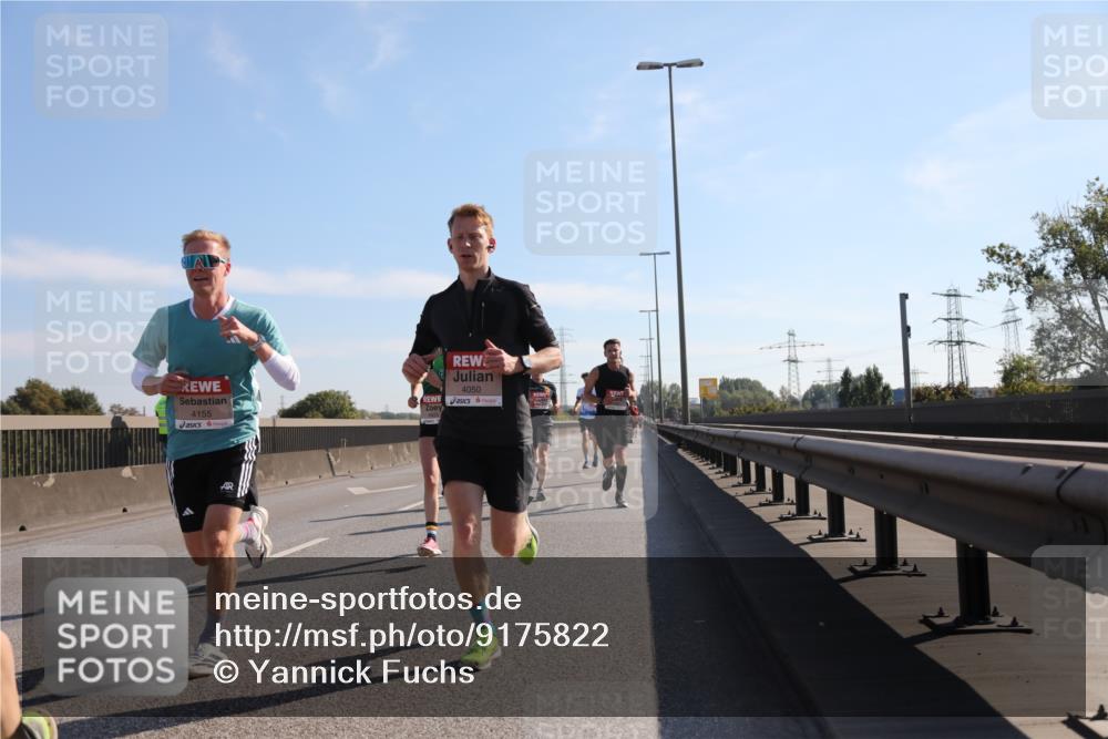 03.10.2025 - Köhlbrandbrückenlauf Yannick Fuchs http://msf.ph/oto/9175822 03.10.2025 11:12:55 Position 3 4155, 4050 meine-sportfotos.de