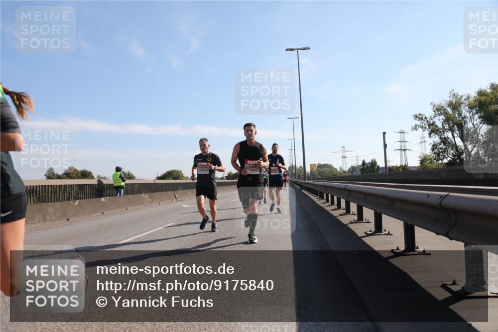 03.10.2025 - Köhlbrandbrückenlauf Yannick Fuchs http://msf.ph/oto/9175840 03.10.2025 11:12:57 Position 3  meine-sportfotos.de
