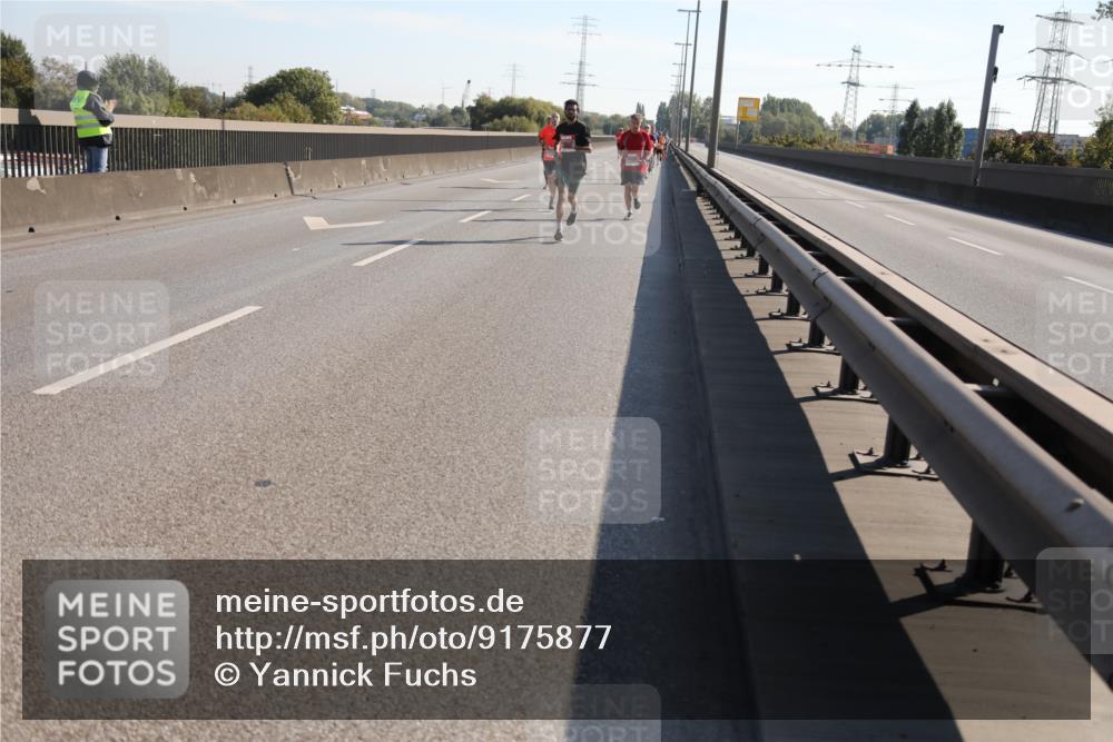 03.10.2025 - Köhlbrandbrückenlauf Yannick Fuchs http://msf.ph/oto/9175877 03.10.2025 11:13:01 Position 3  meine-sportfotos.de