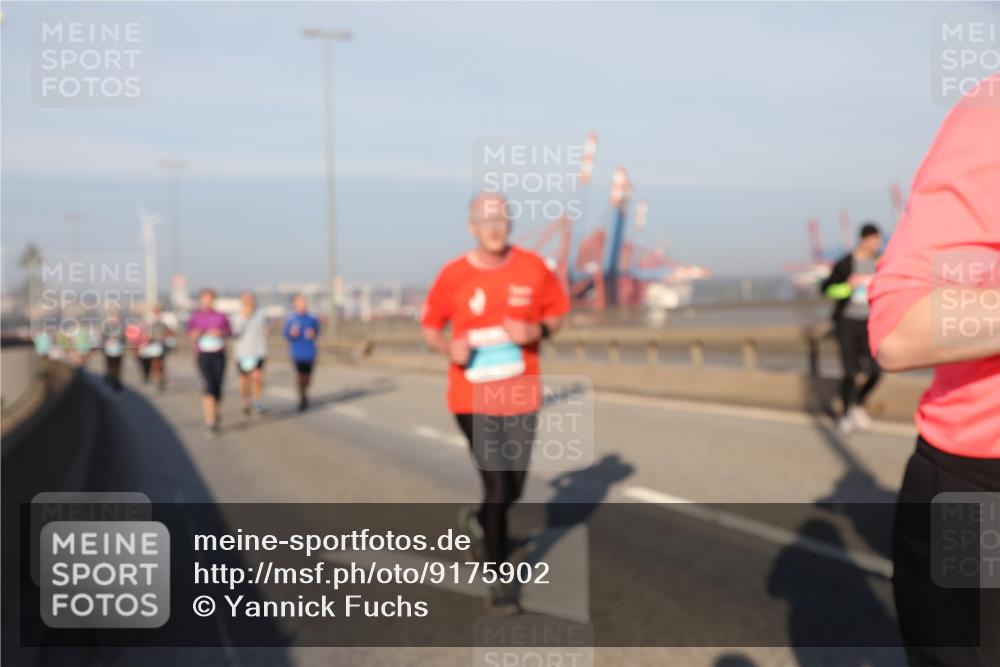 03.10.2025 - Köhlbrandbrückenlauf Yannick Fuchs http://msf.ph/oto/9175902 03.10.2025 08:45:50 Position 2  meine-sportfotos.de