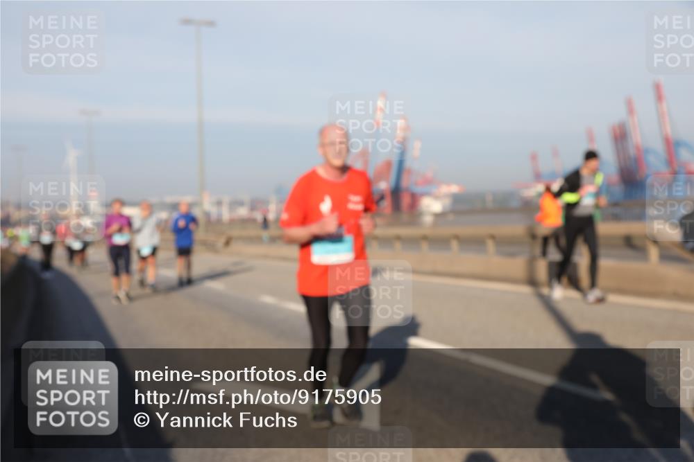 03.10.2025 - Köhlbrandbrückenlauf Yannick Fuchs http://msf.ph/oto/9175905 03.10.2025 08:45:50 Position 2  meine-sportfotos.de