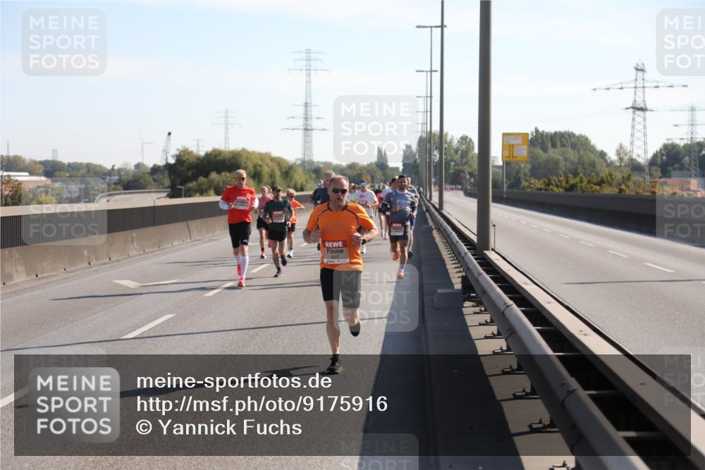03.10.2025 - Köhlbrandbrückenlauf Yannick Fuchs http://msf.ph/oto/9175916 03.10.2025 11:13:11 Position 3  meine-sportfotos.de