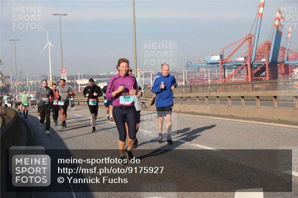 03.10.2025 - Köhlbrandbrückenlauf Yannick Fuchs http://msf.ph/oto/9175927 03.10.2025 08:45:52 Position 2 1444 meine-sportfotos.de