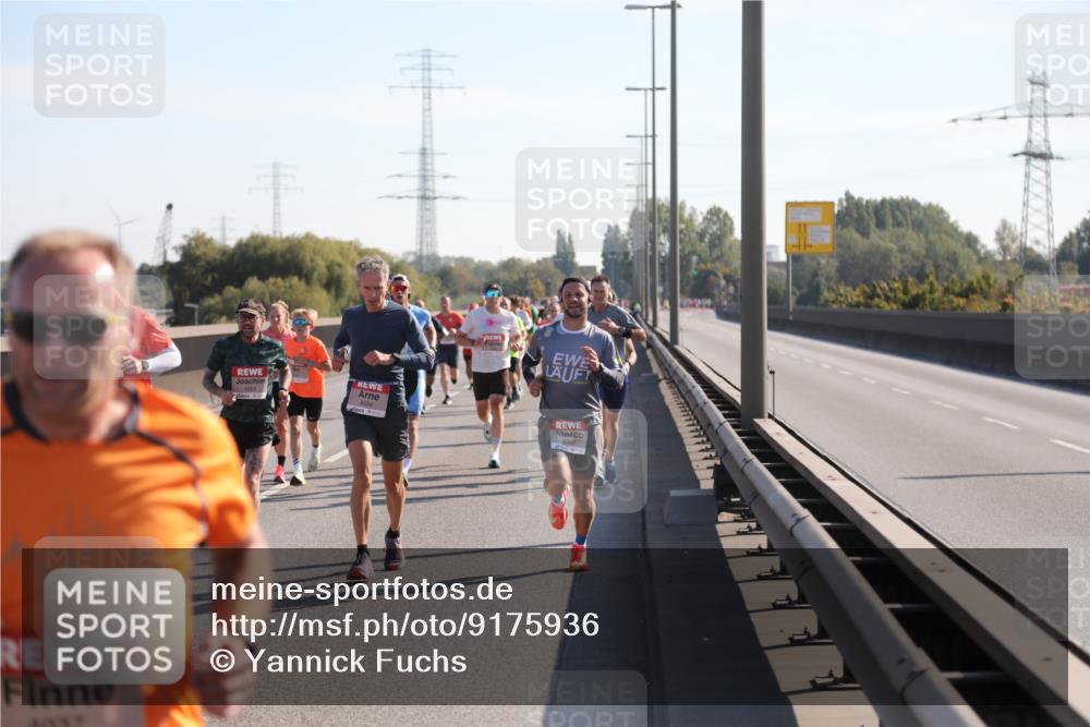 03.10.2025 - Köhlbrandbrückenlauf Yannick Fuchs http://msf.ph/oto/9175936 03.10.2025 11:13:14 Position 3  meine-sportfotos.de