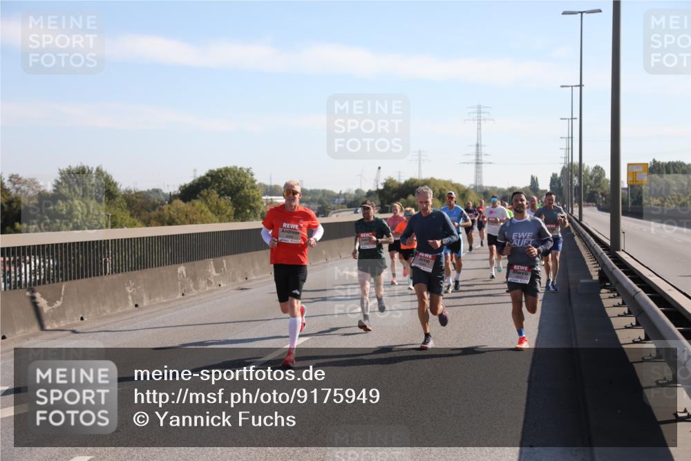 03.10.2025 - Köhlbrandbrückenlauf Yannick Fuchs http://msf.ph/oto/9175949 03.10.2025 11:13:15 Position 3  meine-sportfotos.de