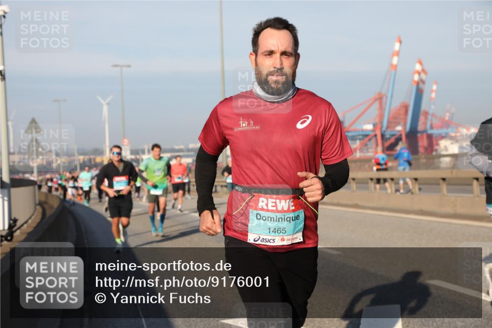 03.10.2025 - Köhlbrandbrückenlauf Yannick Fuchs http://msf.ph/oto/9176001 03.10.2025 08:46:01 Position 2 1465 meine-sportfotos.de
