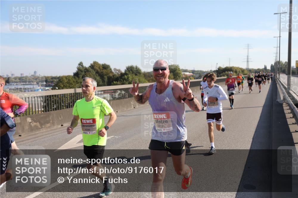 03.10.2025 - Köhlbrandbrückenlauf Yannick Fuchs http://msf.ph/oto/9176017 03.10.2025 11:13:23 Position 3 4096, 6206 meine-sportfotos.de